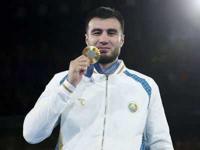 Өзбекстандық боксшы Баходир Жалолов халықтан сыйлық алмайтынын айтты