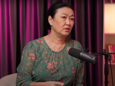 «Әйел еріне ғана сеніп отырса, ештеңеге қол жеткізбейді»: Салтанат Байқошқарова қыз-келіншектерге ақылын айтты