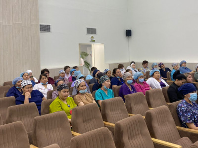 Атыраулық дәрігерлер АЭС-тің ел экономикасына тигізетін пайдасын талқылады