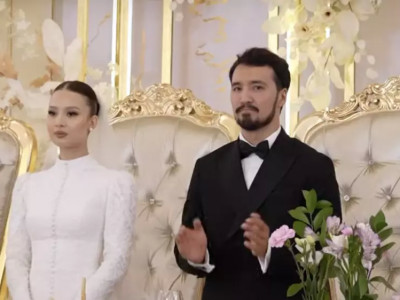 «Ақбота-Нұр бұл қызға дейін болды»: «Дәстүр» фильміндегі актер үйленді