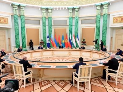 Тоқаев ТМД-ға мүше мемлекеттердің қауіпсіздік органдарының басшыларын қабылдады