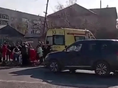 Астанада мектеп жанында жеңіл көлік оқушыны қағып кетті