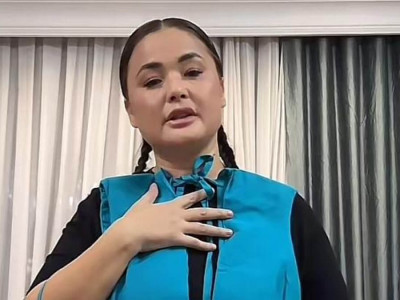 «Неге тегін бермейсің?»: Тұрсынбек Қабатовтың әйелі TikTok арқылы киген киімдерін сатты