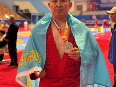 Нұрлан Аманиязов самбодан әлем чемпионатының күміс жүлдегері атанды