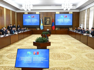 Мемлекет басшысы Моңғолия Президентімен кеңейтілген құрамда келіссөз жүргізді