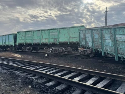 Шұбаркөл стансасында жүк вагондары рельстен шығып кетті