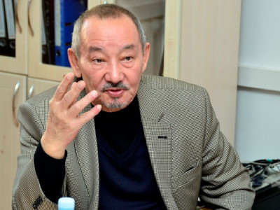 Темірхан Медетбек: Елдің болашағына сену керек
