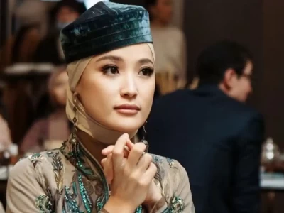 Мөлдір Әуелбекова шоу-бизнестегі «қара тізім» туралы айтып берді
