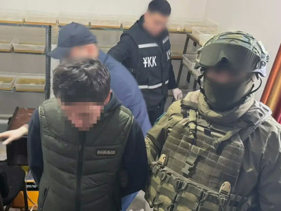 ҰҚК Алматыда жасырын есірткі зертханасын анықтады