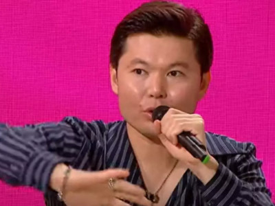 «Өмірім үш секундта өзгеріп кетті»: Ернар Айдар басынан өткен қиын жағдайды еске алды