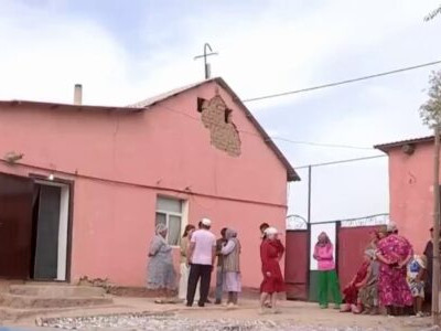 Оқушы қыз бен анасын ұрып өлтірген экс-мұғалімнің ісі ашық сотта қаралады