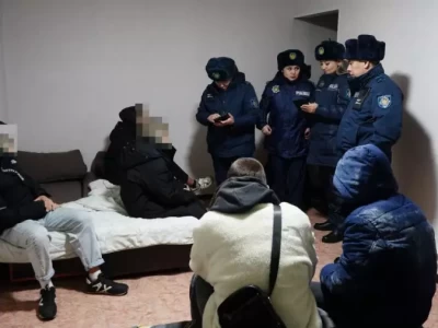 Петропавлда жасөспірімдер жалға алынған үйден мас күйінде табылды