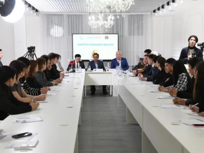 Заң және тәртіп: Астана жастары кәсіби-құқықтық кеңес алды
