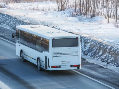 Маңғыстауда кеншілер мінген автобус апатқа ұшырады