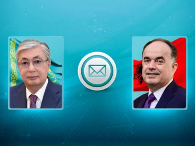 Мемлекет басшысы албаниялықтарды Тәуелсіздік күнімен құттықтады