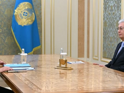 Президент Зүлфия Сүлейменованы қабылдады