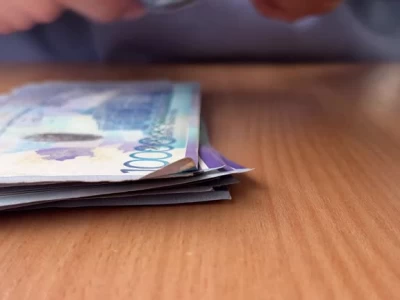 Қостанайда 1 млн теңге пара алған шенеунік сотталды
