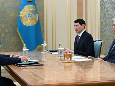 Энергетика министрі Алмасадам Сәтқалиев Президентке есеп берді