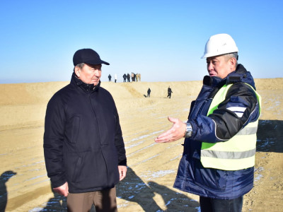 Мәжіліс депутаттары Жем өзені мен Құрсай өзектерінің түбін тереңдету жұмыстарымен танысты