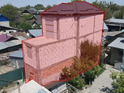 Алматыда тағы бір заңсыз салынған нысан бұзылады (ФОТО)