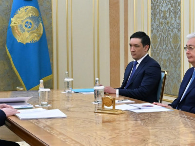 Президент Жоғарғы Сот төрағасы Асламбек Мерғалиевті қабылдады