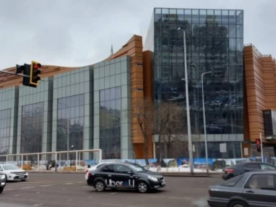 Астанада құрылысы бітпеген сауда орталығы 13 млрд теңгеге сатылымға қойылды