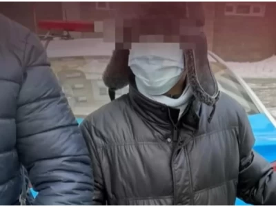Астанада жасөспірім лифтіде тұрған 5 жастағы баланы пышақтап кеткен