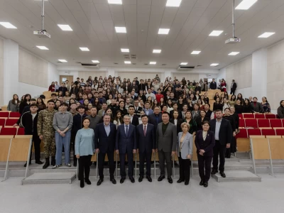 Сенатор дәрісінің арқауы – жастардың саяси мәдениетін қалыптастыру