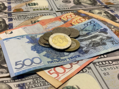Доллар бағасы 509 теңгеге дейін өсіп кетті