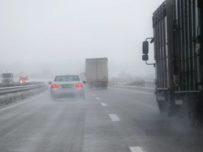Бүгін Қазақстан бойынша тұман түсіп, жел күшейеді