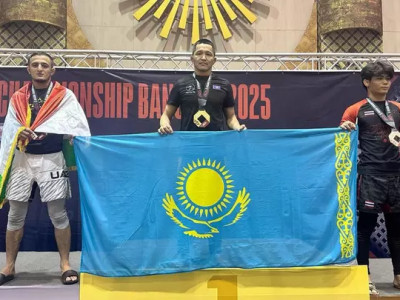 Әкелі-балалы спортшылар грэпплингтен Азия чемпионатында топ жарды