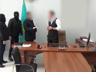 Оралда сәулет және қала құрылысы бөлімінің басшысы сотталды