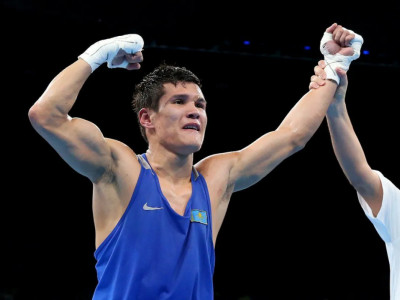 Қазақстандық Олимпиада чемпионы UFC басшысымен келісімшартқа қол қойды