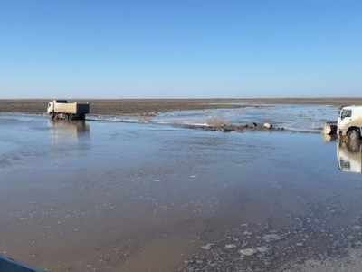 Еріген қар суының салдарынан 2 облыста жол жабылды