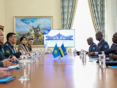 Қазақстан Қорғаныс министрлігіне Руанда әскери делегациясы келді