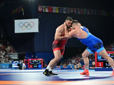 Балуан Әлімхан Сыздықов Азия чемпионатының финалына шықты