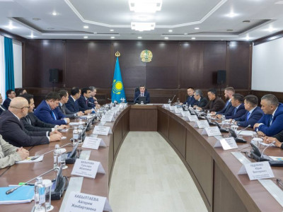 Үкімет басшысы Павлодар облысында бизнес өкілдерімен кездесті