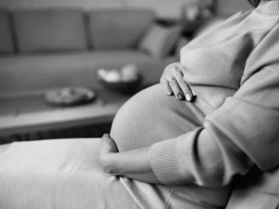 Шудағы ана мен бала өлімі: Шенеуніктер мен дәрігерлер жазаланды