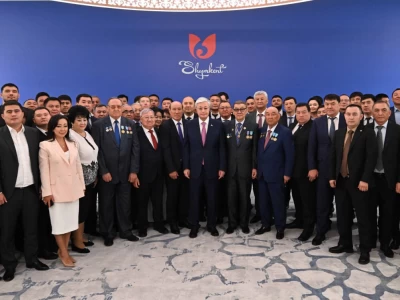 Президент Шымкент қаласының жұртшылығымен кездесті