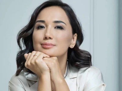 «Берген садақамды да есептеген»: Ләйлә Сұлтанқызы комитет алдында табысы туралы есеп берді