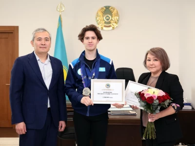 Алматы әкімдігі Михаил Шайдоровқа 2,5 млн теңге табыстады