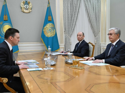 Президент Еуразиялық даму банкінің басқарма төрағасы Николай Подгузовты қабылдады