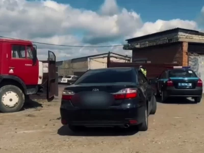 Мемлекет алдында 10 млн теңге қарызы бар азаматтың көлігі тәркіленді