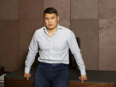 Полиция Берденовтің күдіктінің әйеліне тиіскені туралы ақпаратқа қатысты мәлімдеме жасады