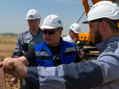 Энергетика вице-министрі «Бейнеу-Бозой-Шымкент» газ құбырының құрылысын тексерді