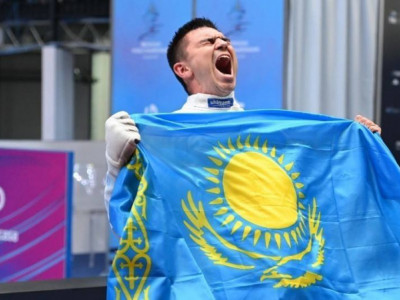 Семсерлесуші Руслан Құрбанов Колумбиядағы турнирде күміс жүлде еншіледі