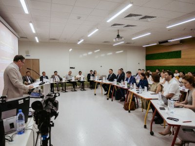 Нархоз университетінде жасанды интеллект туралы конференция өтті