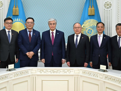 Президент CITIC Group компаниясы директорлар кеңесінің төрағасы Си Гохуаны қабылдады