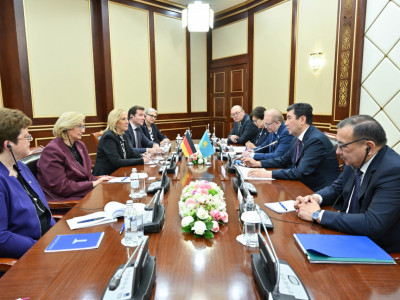 Мәжіліске Германия Парламенті жоғары палатасының басшысы келді