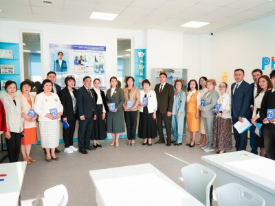 Астана мектептерінің бірінде Әлихан Мақсұт атындағы физика кабинеті ашылды